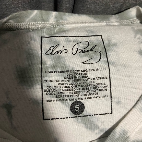 Elvis Presley Torrid Size 5 Tye Dye T-shirt Tee - Picture 3 of 4